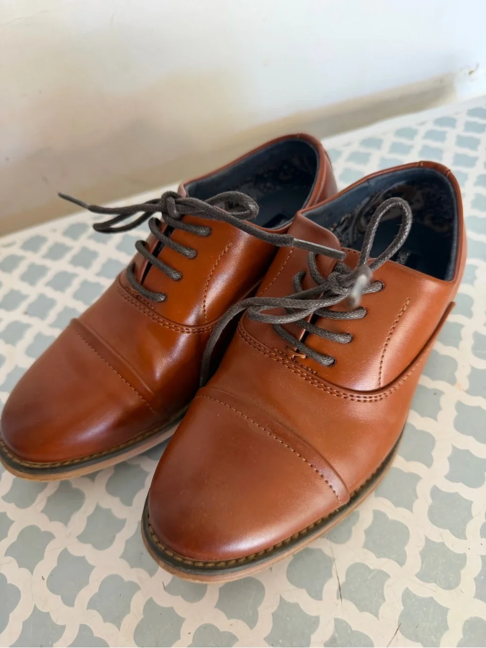 Kids size 13 Classic Oxford Leather Dress Shoes - Brown